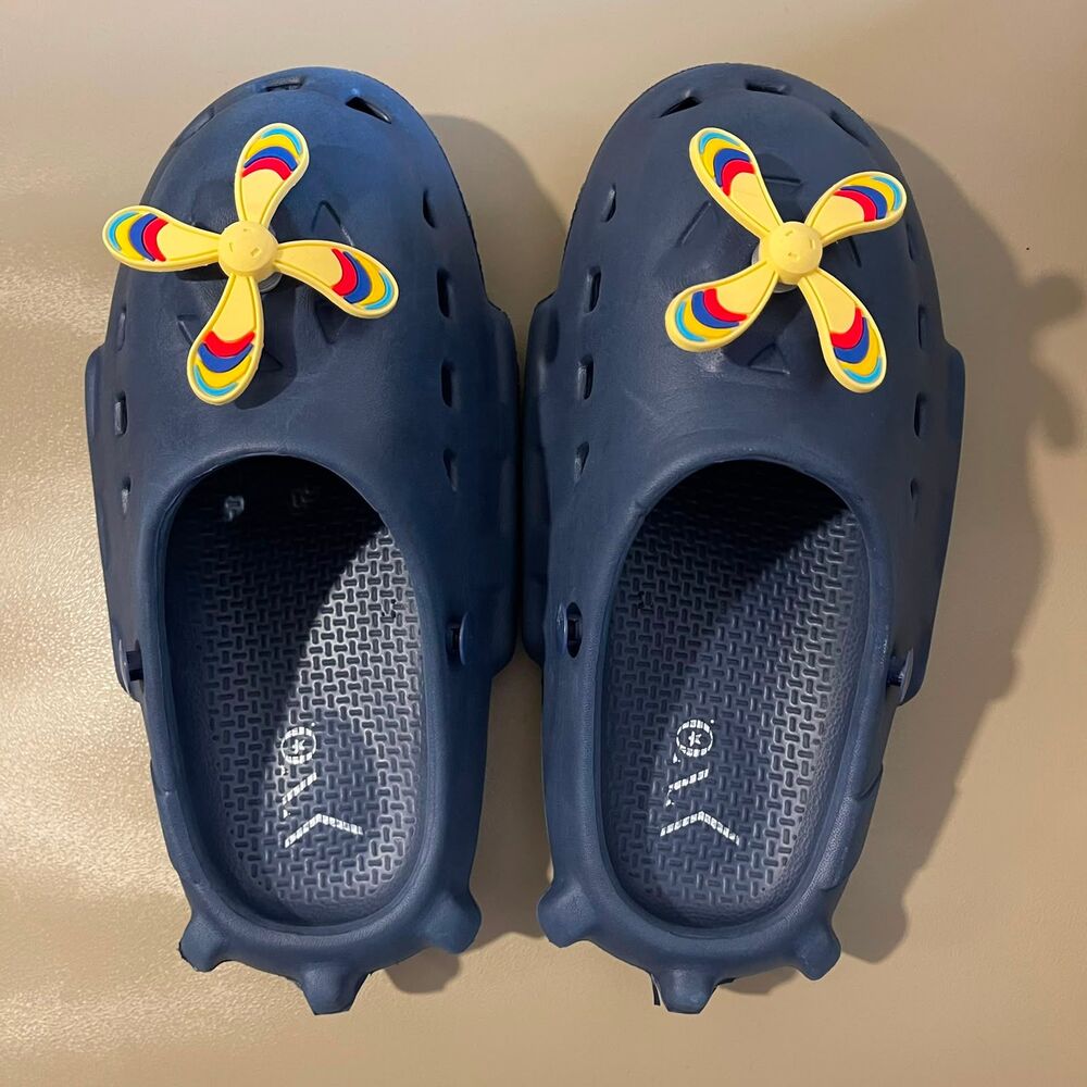 Kids Propeller Clogs Navy Blue Water Shoes Slip On Sandal Size M Fun Charm - Picture 4 of 9
